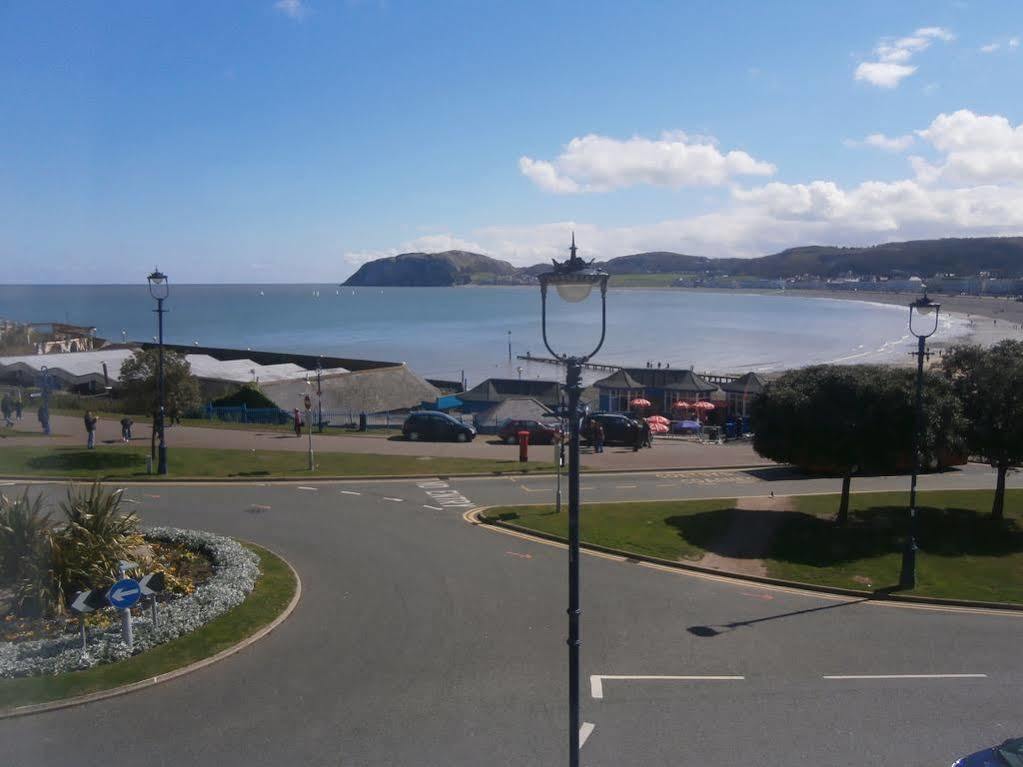 Min Y Don Llandudno (Adults Only) Hotel Екстериор снимка